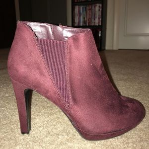 Felt Burgundy Booties